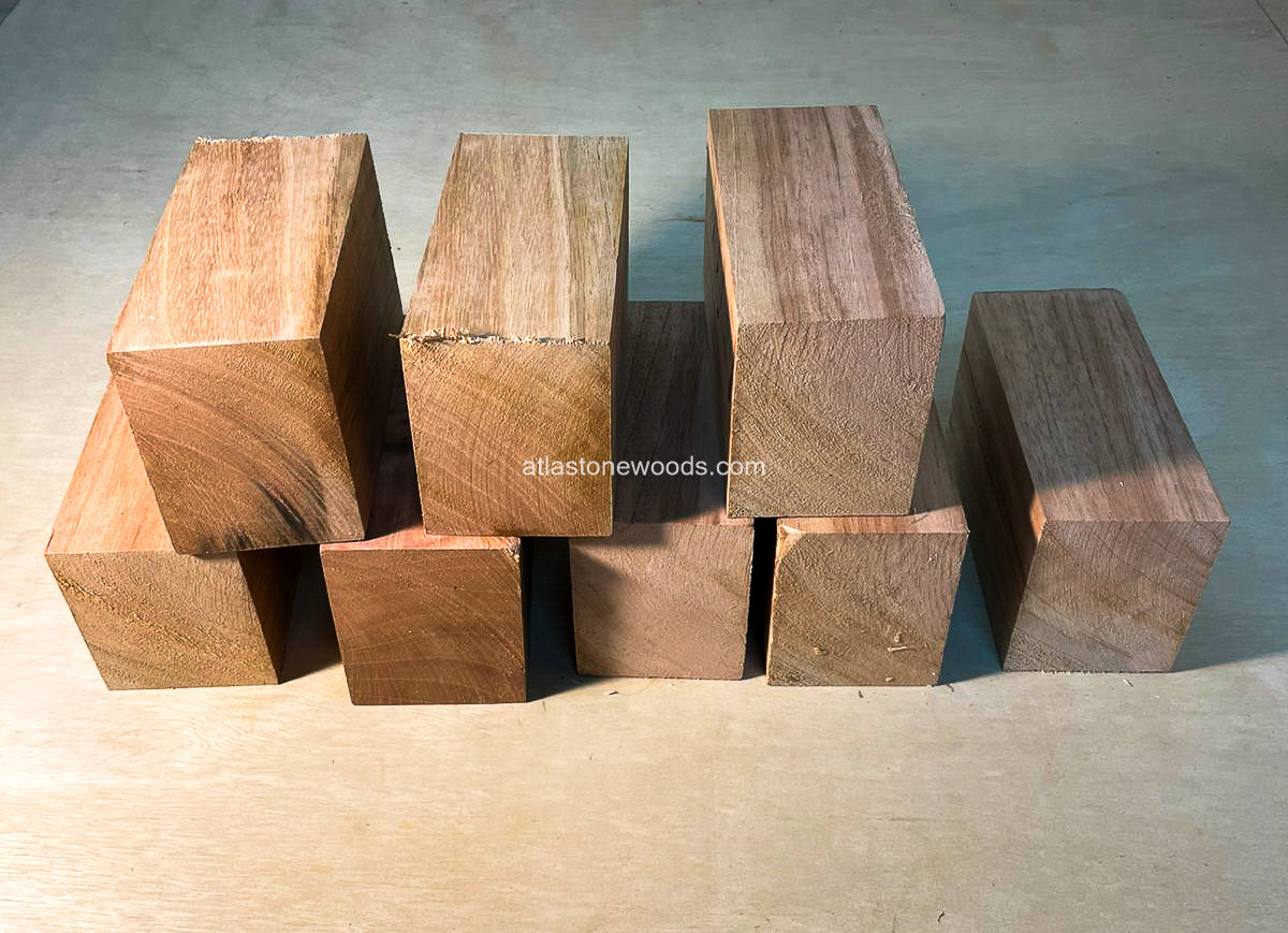 Bloque de cedro para zoque de guitarra clásica (Cedrela Odorata)