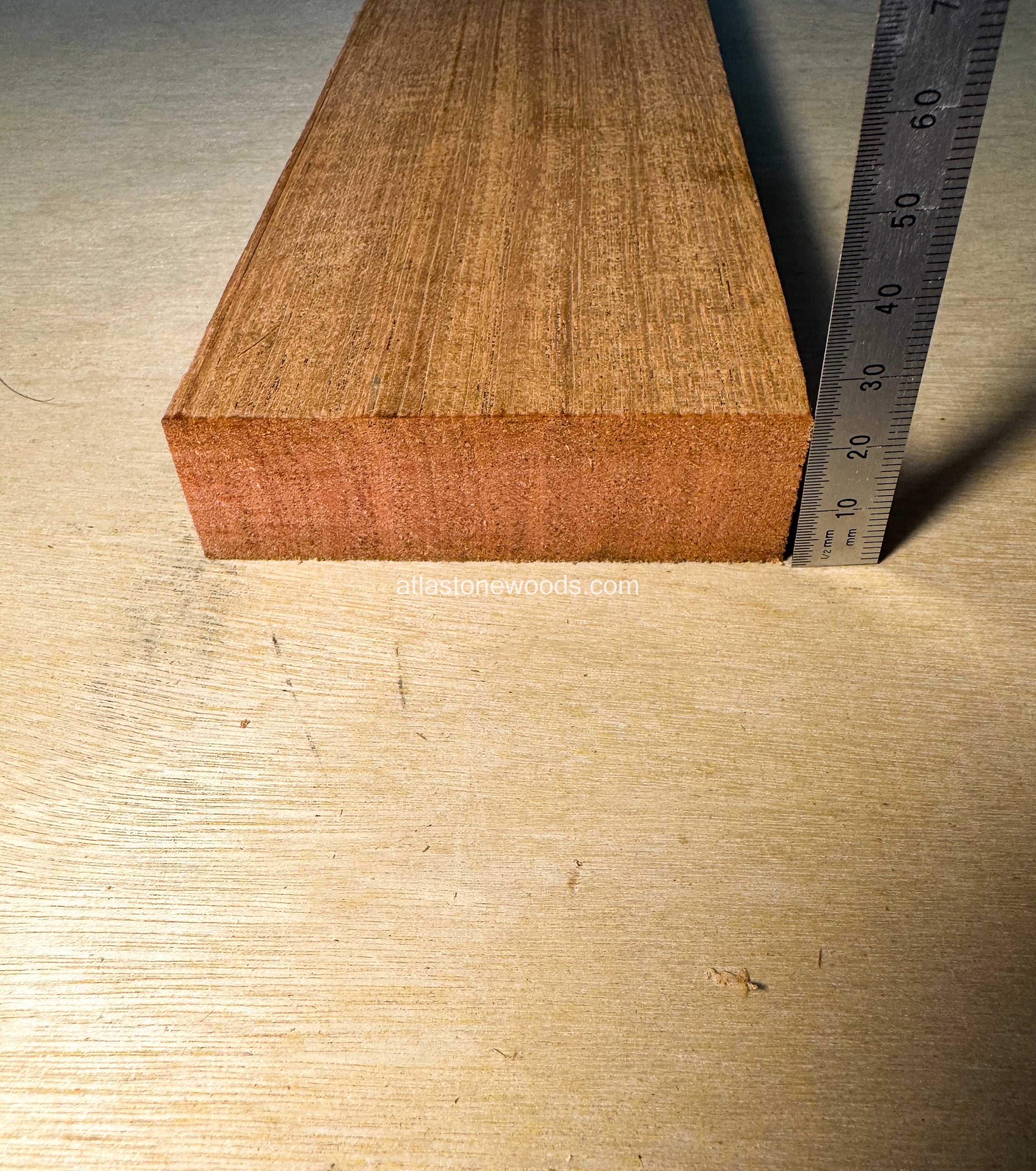 Brazo para guitarra Caoba Honduras (Swietenia macropyllia king) Corte 100% radial (quarter sawn)